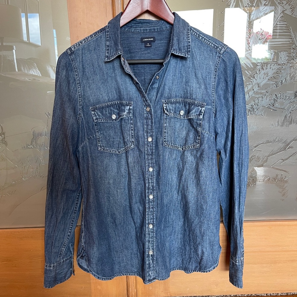 J Crew Women’s Denim Shirt - Blue
